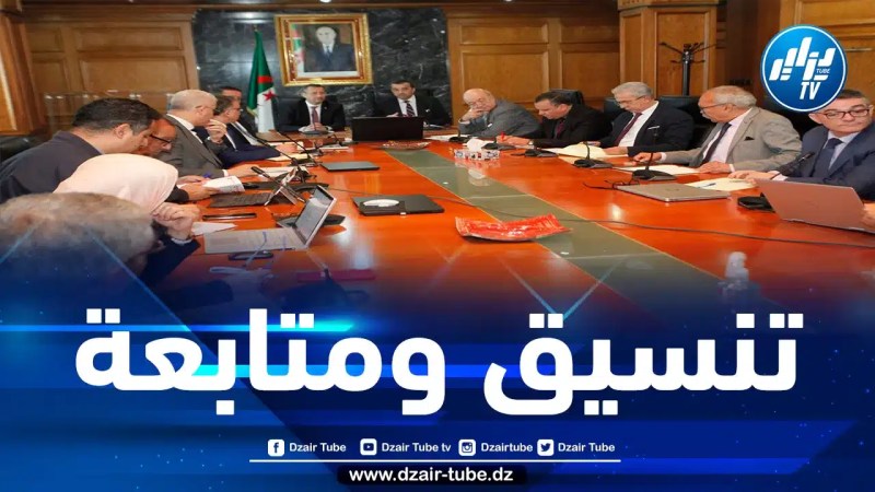 عرقاب ورخروخ يعقدان اجتماعا لمتابعة مشاريع النقل ذات الصلة بمنجمي غارا جبيلات والفوسفات المدمج