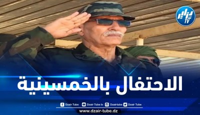 الرئيس الصحراوي يشرف على انطلاق الاستعراض العسكري بأوسرد
