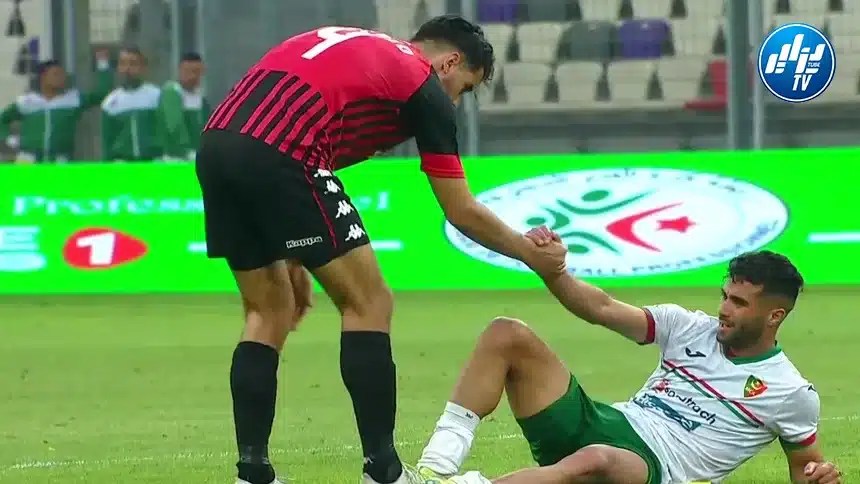الـمولودية تفوز على البيض و تنهي الموسم في المركز الثالث