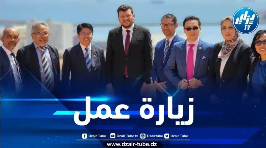 وزير تنمية المقاولاتية والتعاونيات الماليزي يحل بالجزائر في زيارة عمل تدوم يومين