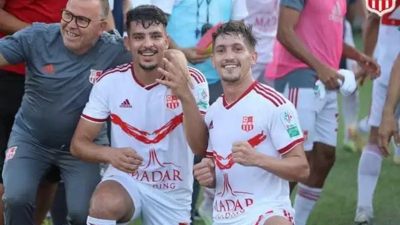 شباب بلوزداد يتوج بلقب الدوري الجزائري للمرة الرابعة على التوالي