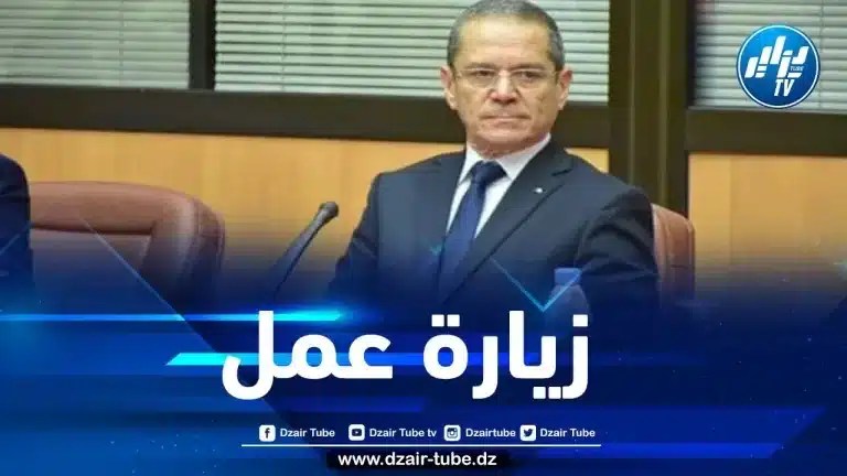 وزير الفلاحة في زيارة عمل وتفقد لولايتي تقرت والمغير