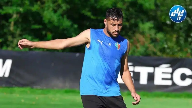 بلايلي يخضع لبرنامج تدريبي خاص