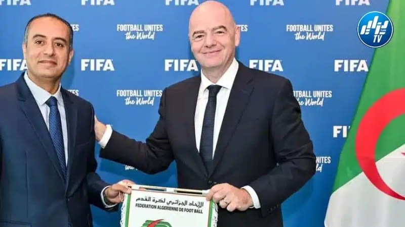 أبدى استعداده لتقديم الدعم لـ “الفاف”…رئيــــــس “الفيفا” يشيـــــد باستراتيجية صادي لتطوير الكرة الجزائرية