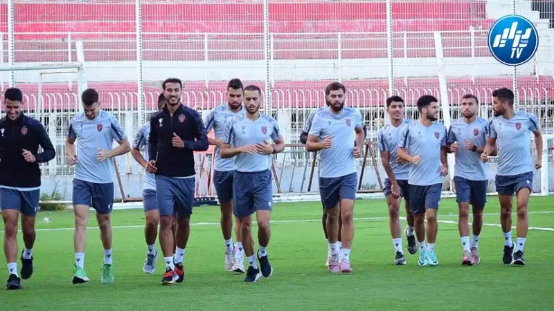 إتحاد العاصمة : فتوحي يندمج في التدريبات وبوسليو يواصل الغياب