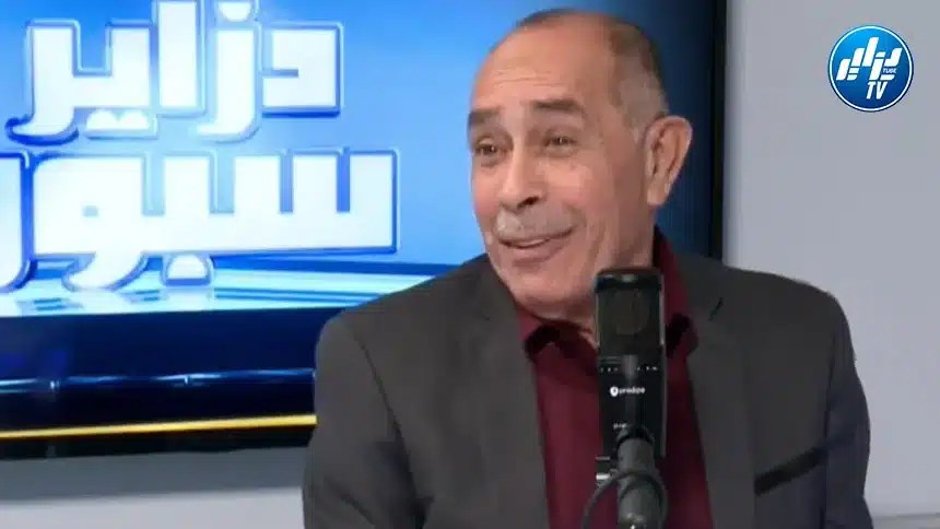 الإعلامي الجزائري مراد بوطاجيــن لـ “دزاير توب”:  “الكاف تنكّرت لجميل الجــزائر.. وحفل جوائز 2023 عار على كرة القدم”