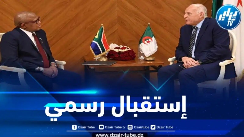 عطاف يستقبل الأمين العام لحزب المؤتمر الوطني الإفريقي لجمهورية جنوب إفريقيا
