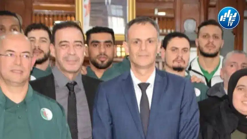 لدى استقباله بعثة منتخب كرة اليد..الوزير حماد يعد بتوفير كل الإمكانيات تحضيرا لبطولة العالم
