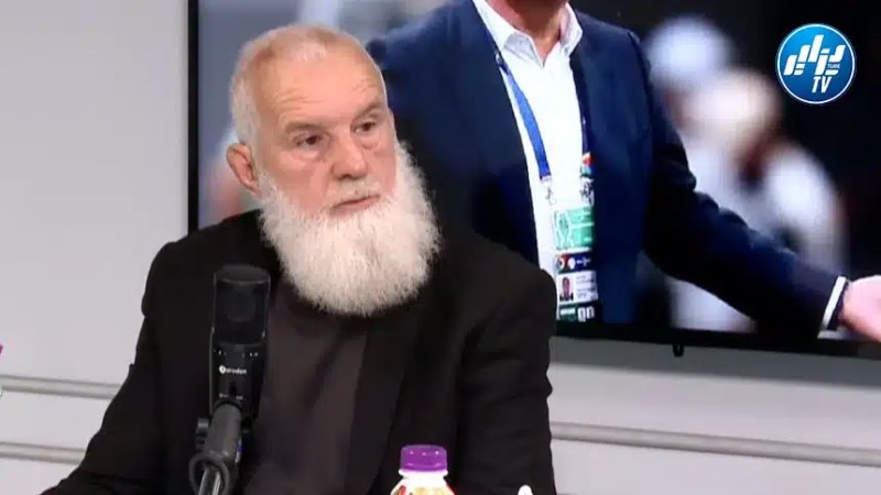 بوعلام لعروم لدزاير توب: “هذه هــــــــــــــــي معايير اختيــــــــار مدرب جديد لـلخضر”