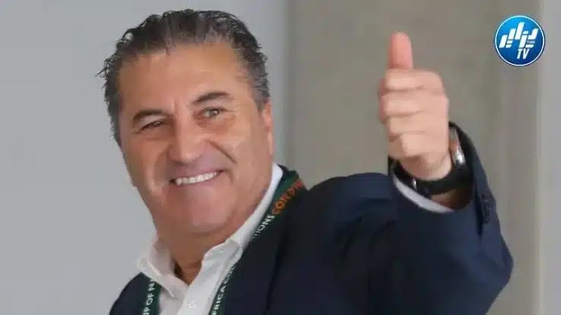 مدرب نيجيريا يرد عن إمكانية تدريب المنتخب الجزائري