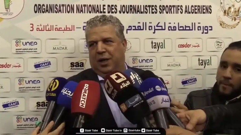 شرف الدين عمارة يعلق على حضور بيتكوفيتش لدورة الصحافة