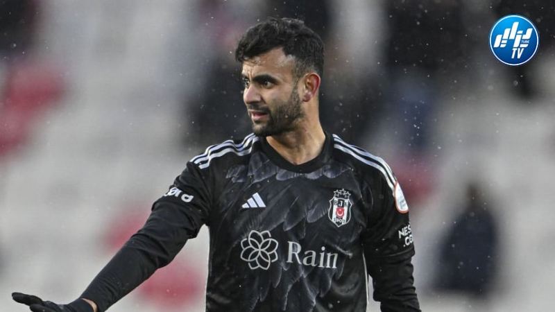 غزال:”أحببت بيشكتاش، أريد البقاء ، لكن أحترم قرار النادي”