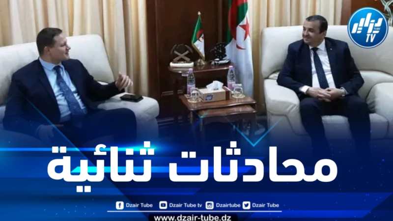 عرقاب يستقبل رئيس وأعضاء الفيدرالية الجزائرية لصناعة الأحجار والمواد المعدنية من نظام المناجم   