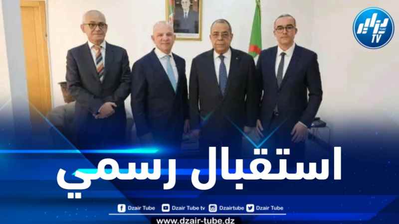 متابعةً لمدى تقدم مشروع تصنيع السيارات في الجزائر لعلامة فيات .. عون يستقبل وفدا عن مجموعة “ستيلانتيس”
