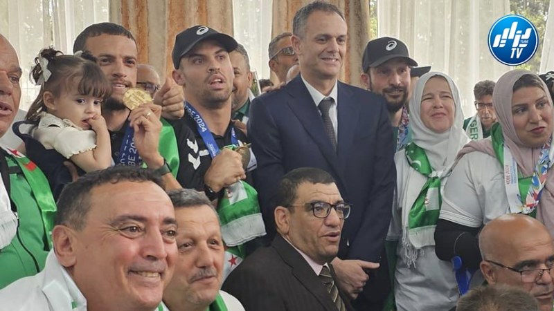 الوزير حماد يستقبل المنتخب الوطني لمــــــــــبتوري الأطراف