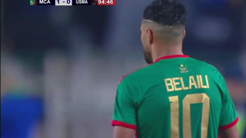 مولودية الجزائر يفوز على إتحاد العاصمة و يتوج بالدوري الجزائري