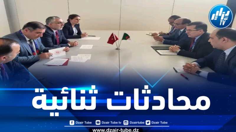 وزير العمل يجري محادثات مع نظيره التركي