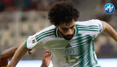 أيت نوري يعتذر للجماهير الجزائرية بعد الهزيمة أمام غنيا