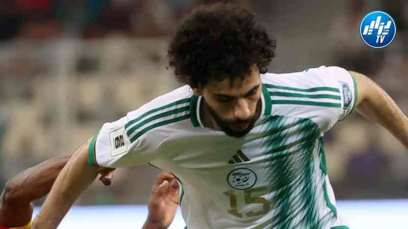 أيت نوري يعتذر للجماهير الجزائرية بعد الهزيمة أمام غنيا