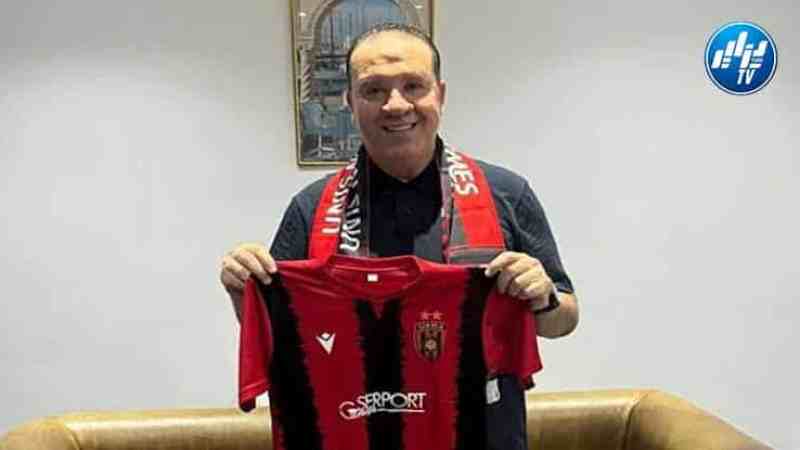 نبيل معلول يصل الى الجزائر للإشراف على اتحاد العاصمة