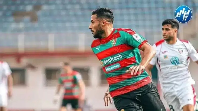 بلايلي يستأنف التدريبات مع المولودية