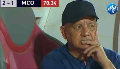 بوزيــــــــــــــدي مهدد بالإقالة من تدريب مولودية وهران