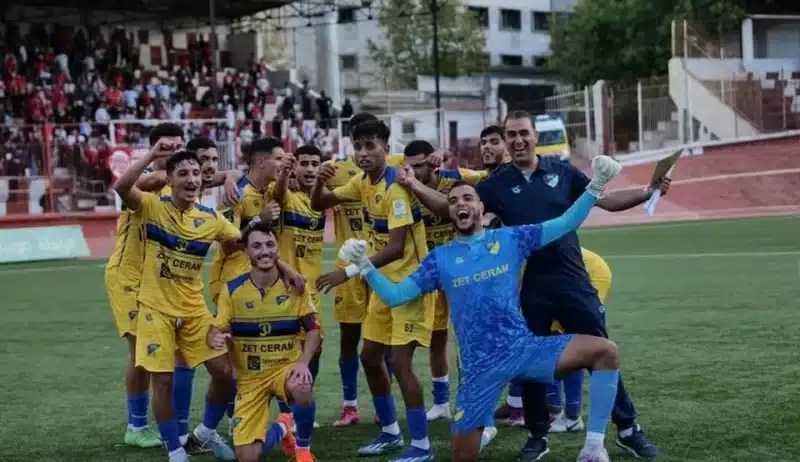 المحترف الاول : أتليتيك بارادو يفتتح موسمه بانتصار مهم على أولمبي شلف
