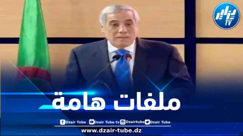 الوزير الأول يترأس اجتماعًا للحكومة