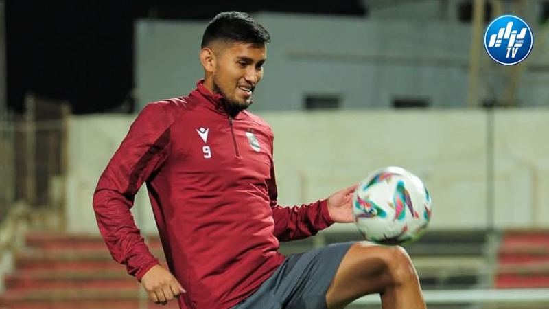 أداليد يعود إلى الجزائر بعد نهاية إرتباطه مع منتخب بوليفيا