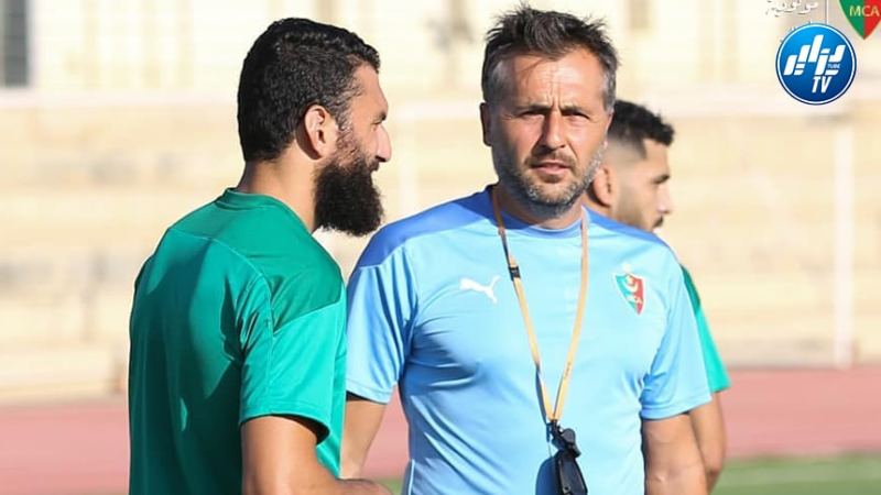 بوميـــــل: “لم أترك المولودية تعاني بل أرحل وأنا أترك إرثا ورائي”