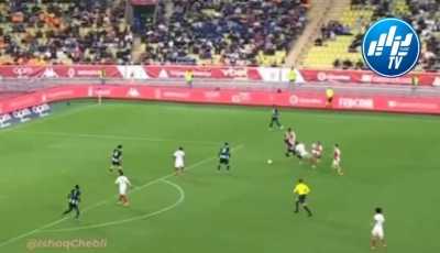 بالفيديو..شاهد كيف تلاعب عبد اللي بلاعبي موناكو