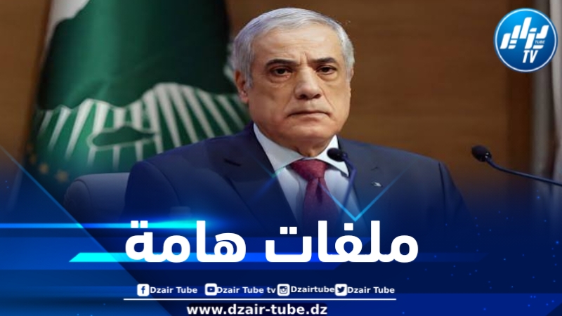 الوزير الأول يترأس إجتماعا للحكومة
