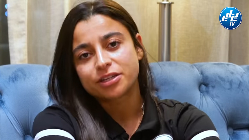 إيناس بلمو : “فخورة بأول مشاركة لي مع الجزائر ولحظة عزف النشيد الوطني كانت استثنائية”