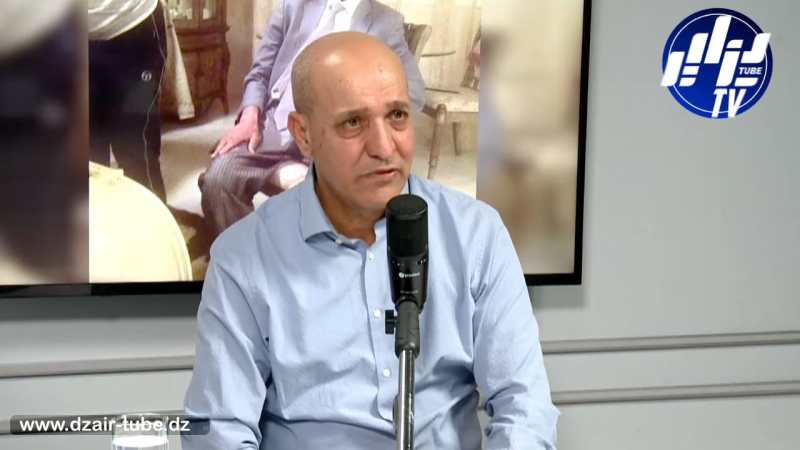 رئيس نادي شـــــباب باتنة فريد نزار لـ “دزاير توب”:  “صادي يمتلــــك الخبــرة لفـرض كلمة الجزائر في الكـاف”