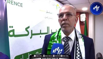 حفيظ دراجي لدزاير توب : “تأهل منتخب السيدات هو إنجاز لبناتنا..و أتمنى يبقاو مركزين على الكرة و على اللعبة فقط”