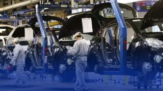 تمديد عملية التسجيل في الحملة الوطنية لتجنيد الكفاءات الجزائرية في مجال صناعة السيارات وقطع الغيار