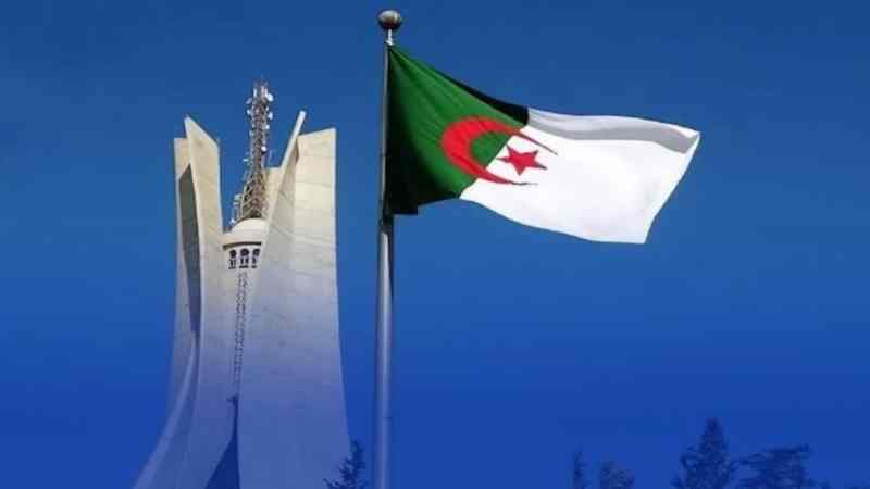 انضمام الجزائر إلى اتفاقية إلغاء شرط التصديق على الوثائق العمومية الأجنبية