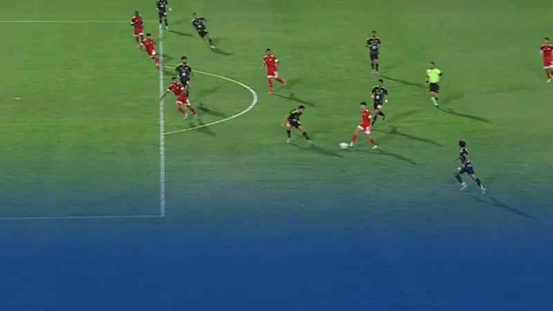 بالــفيديو..أسيست أدم رجم ضد الأهلي