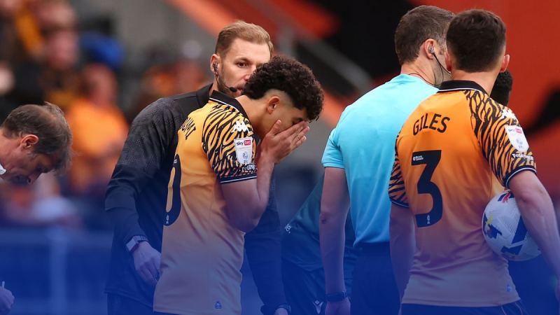 بلومي يعود إلى الملاعب بعد 10 أشهر من الغياب