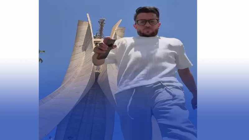 مصادر دزاير توب: شرطة وهران توقف مغني الملاهي محمد بن شنات بسبب فيديو مسيء لرموز الدولة الجزائرية