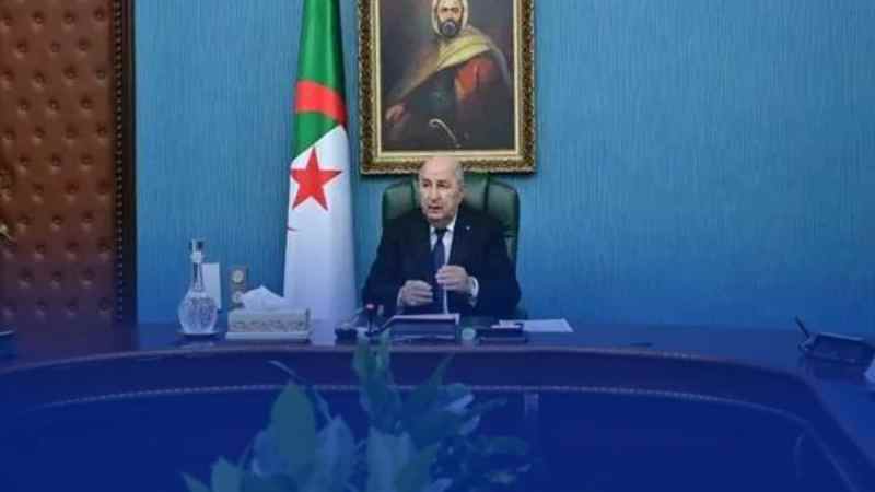 الرئيس تبون يأمر باستيراد فوري لـ 10 آلاف حافلة جديدة ومختلف أنواع عجلات المركبات… قرارات هامة وتاريخية في قطاع النقل