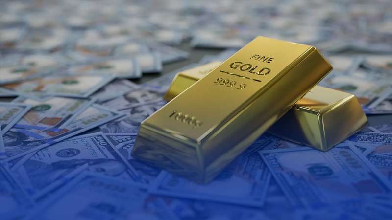 الذهب يقتحم حاجز 3700 دولار للأونصة: ما وراء القفزة التاريخية؟