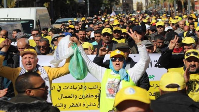 الشارع المغربي يشتعل: احتجاجات وإضرابات في وجه قانون تكبيل الإضراب