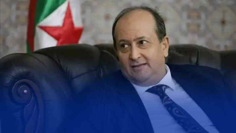 الوزير الأول بالنيابة يشرف على اجتماع تنسيقي بولاة الجمهورية