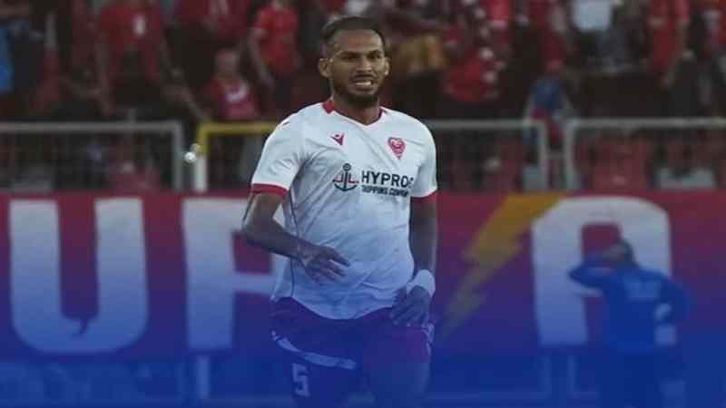 مدافع مولودية وهران طارق عقون يحترف في الدوري الروماني