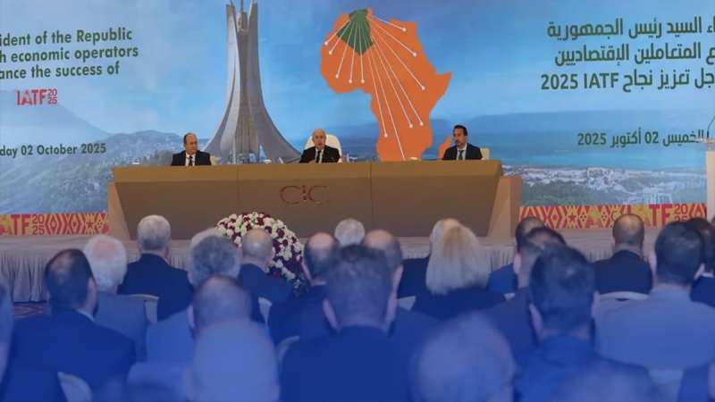 الرئيس تبّون يرفع سقف الطموح أمام المتعاملين الاقتصاديين: من نجاح المعرض الإفريقي إلى عقد وطني للإنجاز.. المصداقية فوق الجميع وزمن الوعود انتهى