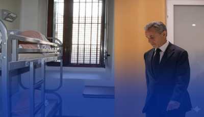 يقضي أوّل يوم له في السّجن.. بين ساركوزي والمخزن: كيف غضّ القضاء الفرنسي عينيه عن هذه العلاقة المفضوحة وحاكمه في قضايا مشبوهة؟