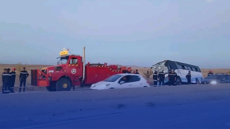 19 جربحاً في حادث انحراف حافلة بسكيكدة