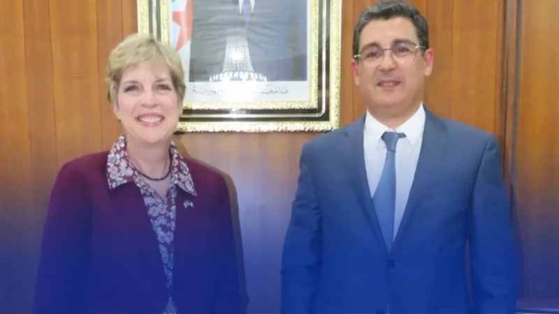 وزير الصحة يستقبل سفيرة الولايات المتحدة الأمريكية بالجزائر