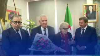 ذكرى بسط السيادة الوطنية على الإذاعة والتلفزيون .. تكريم المجاهدة البطلة زهية خرف الله